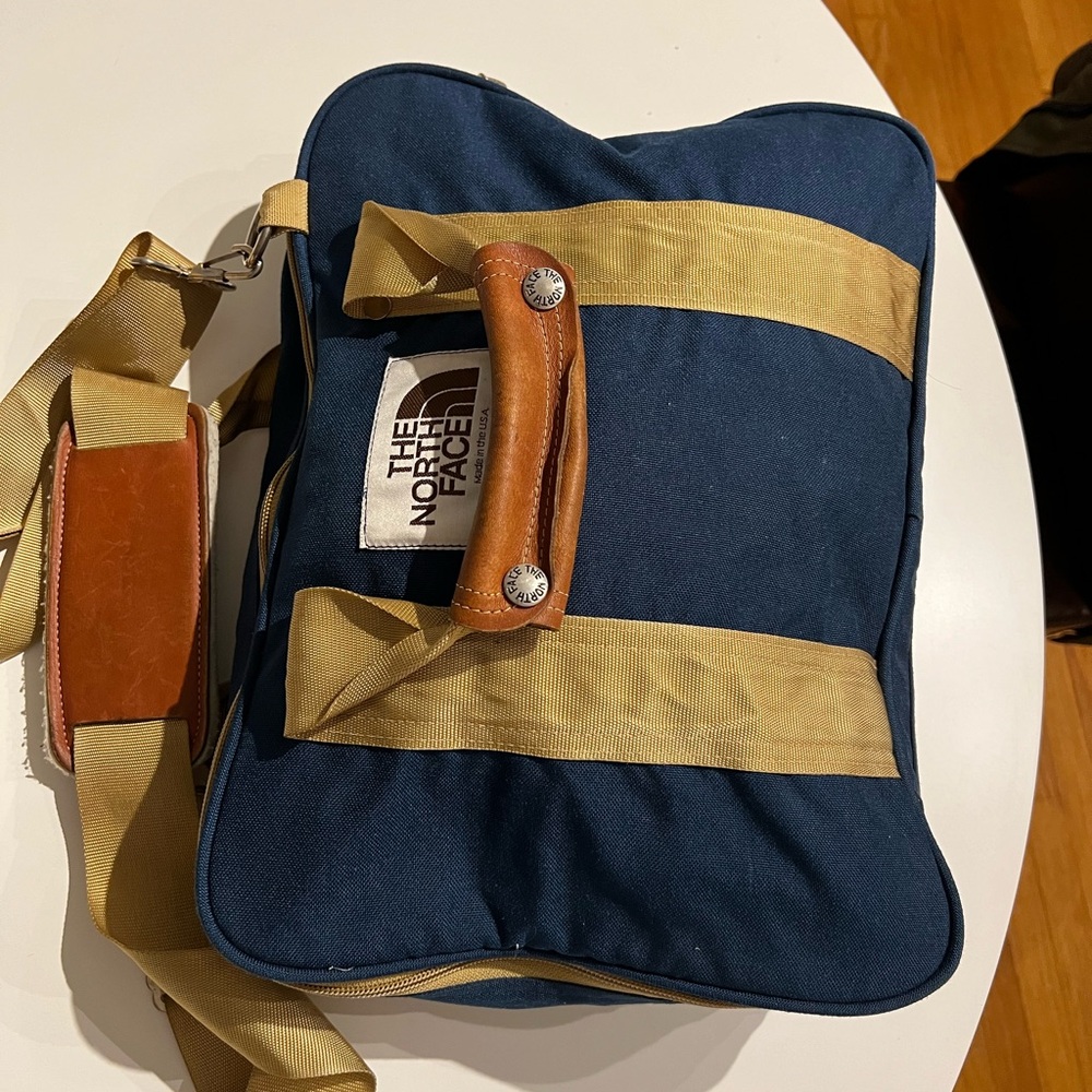 The North face passenger bag vintage